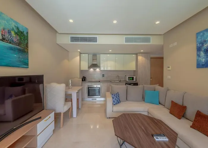 Two-bedroom Apartment, Ground Floor, Overlooking The Sea Hurghada