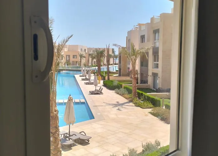 Two-bedroom Apartment, Ground Floor, Overlooking The Sea Hurghada