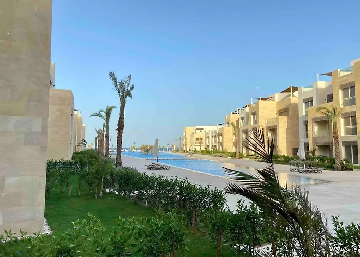 Apartment Two-bedroom Apartment, Ground Floor, Overlooking The Sea Hurghada
