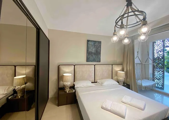Two-bedroom Apartment, Ground Floor, Overlooking The Sea Apartment Hurghada